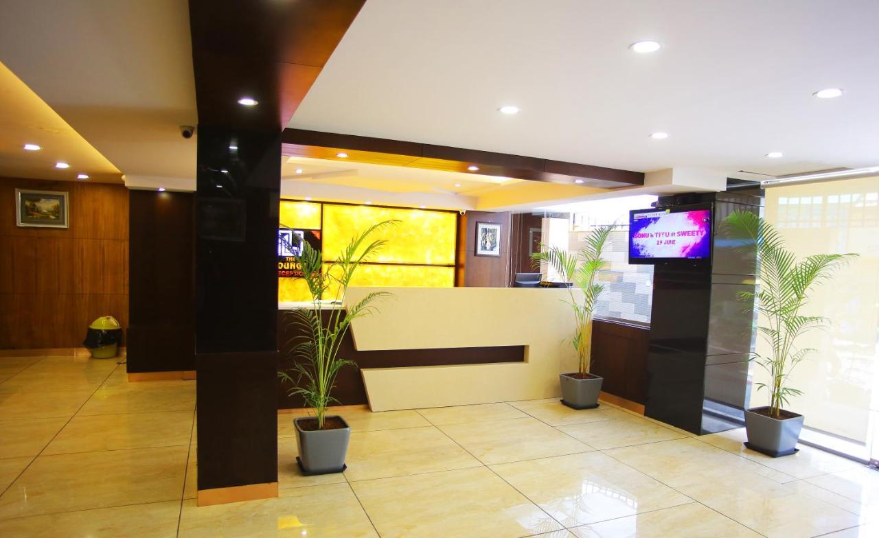 The Lounge Business Hotel Bangalore Buitenkant foto